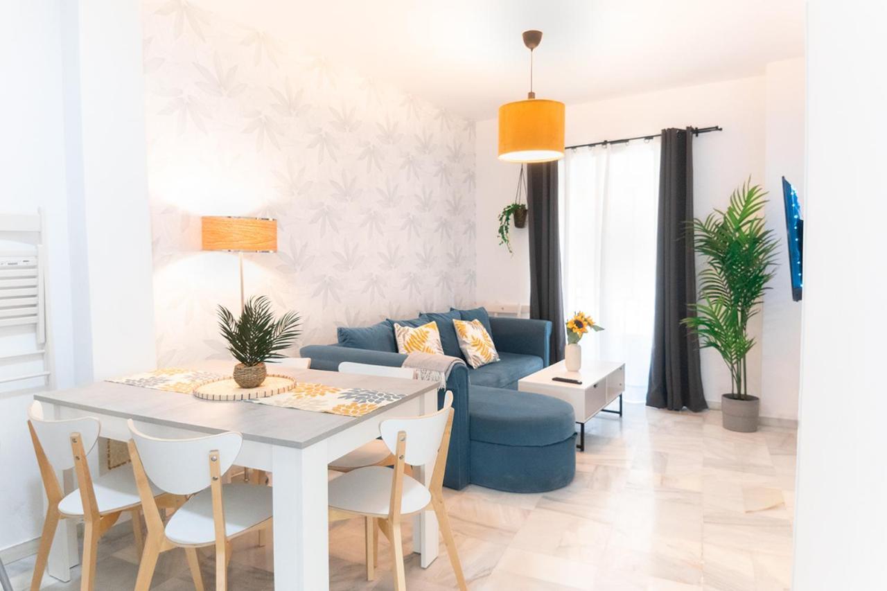Downtown Apartment 3 Bedrooms 2 Bathrooms Wifi เซบีญา ภายนอก รูปภาพ