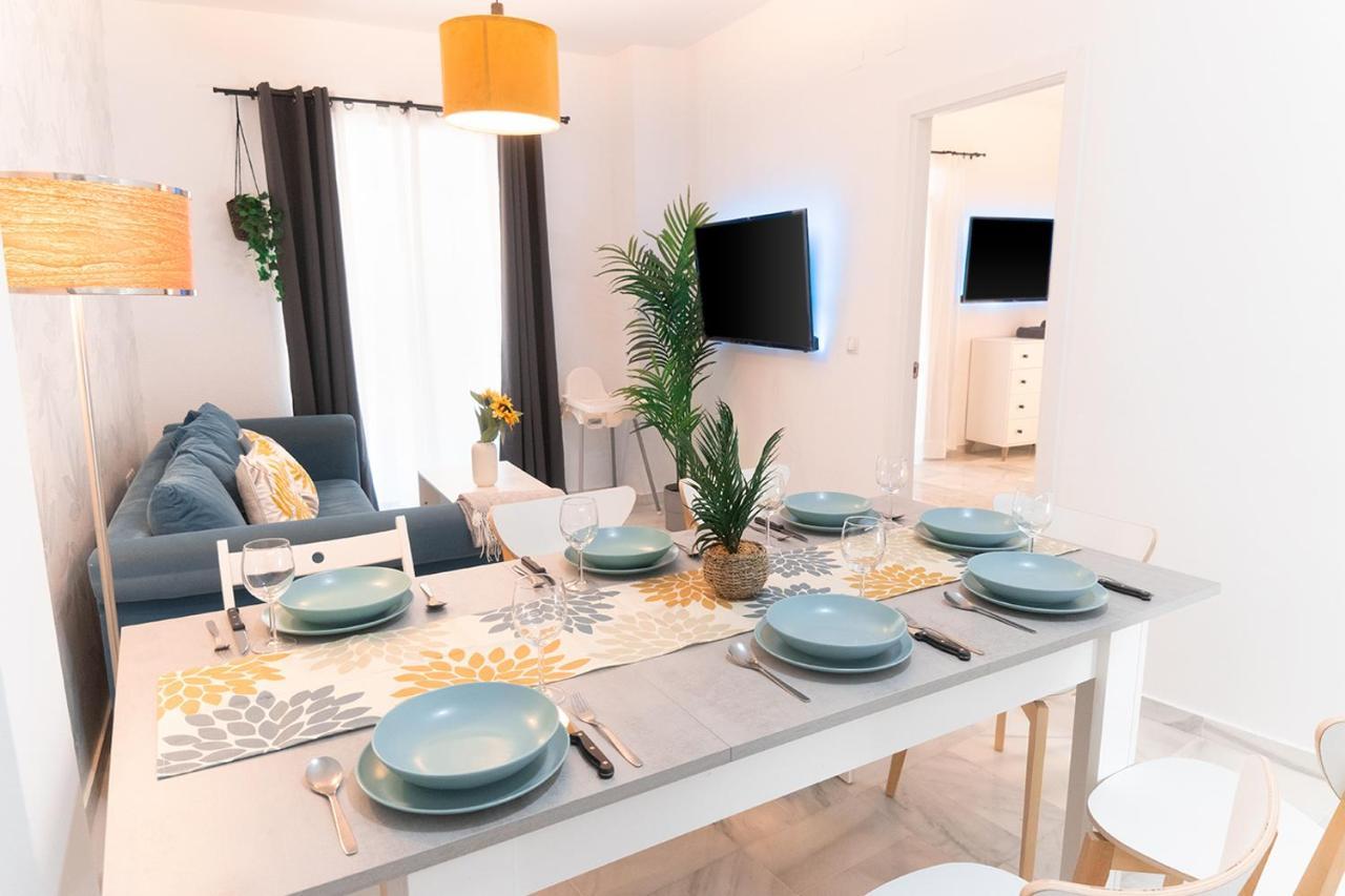Downtown Apartment 3 Bedrooms 2 Bathrooms Wifi เซบีญา ภายนอก รูปภาพ