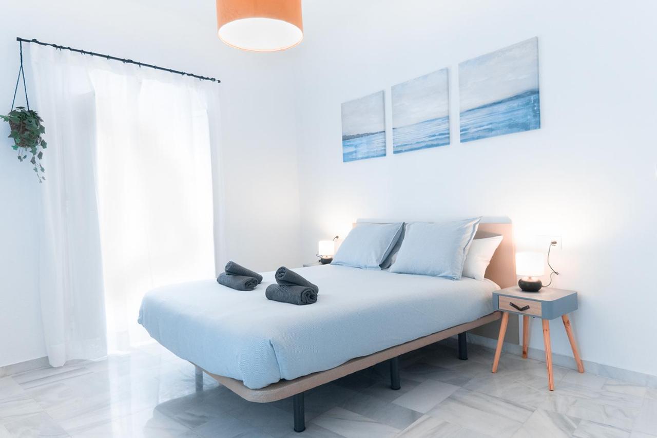 Downtown Apartment 3 Bedrooms 2 Bathrooms Wifi เซบีญา ภายนอก รูปภาพ